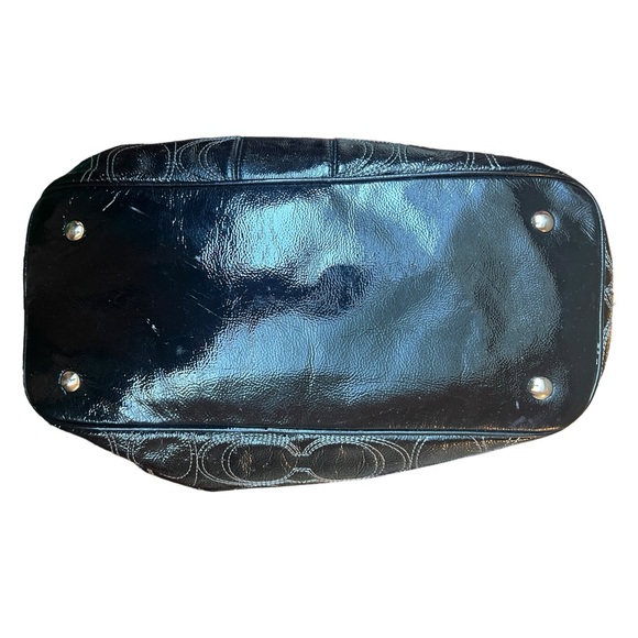 Coach 1941 Signature Black Patent Leather Large Glossy Kisslock Bag - Picture 15 of 16